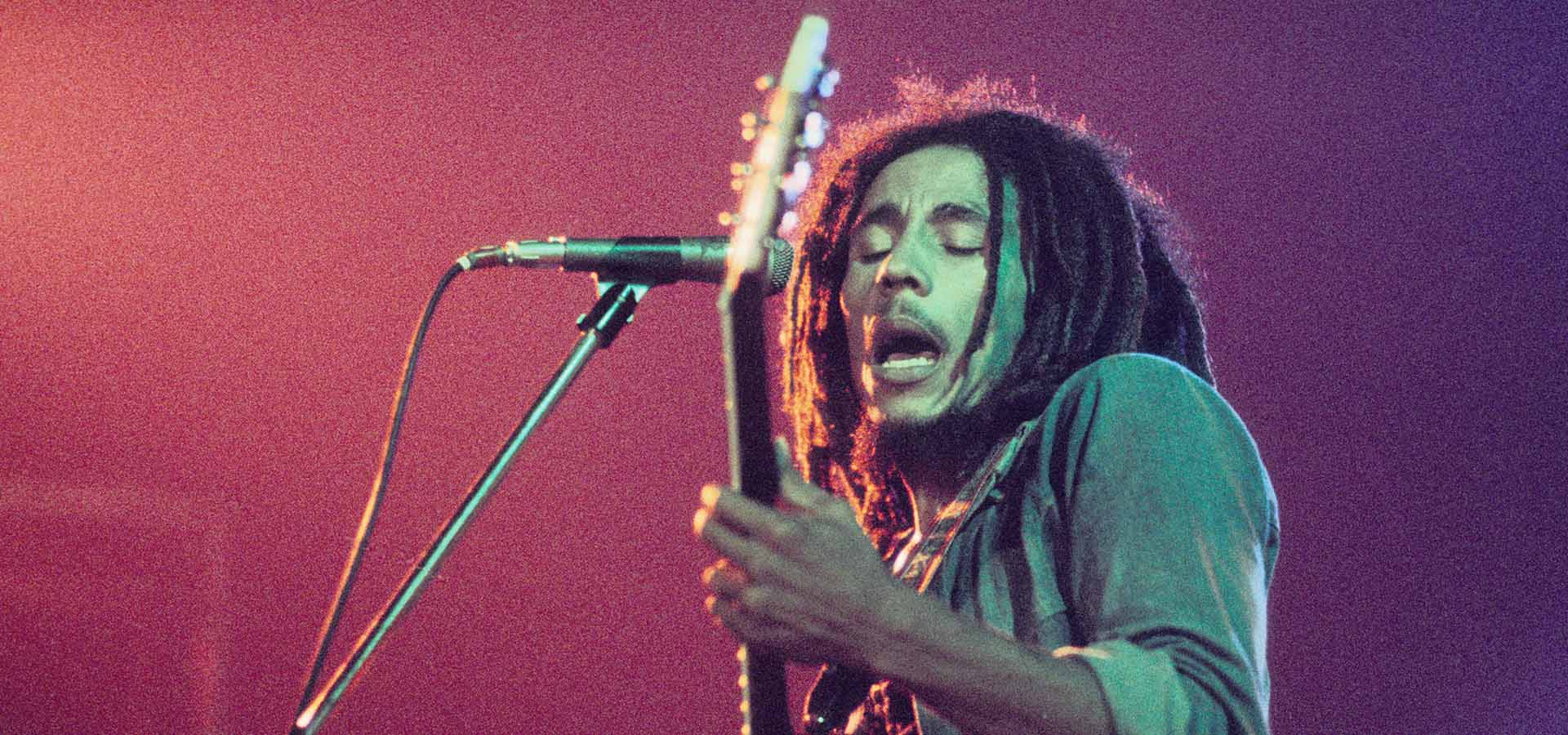 Bob Marley, Den Haag (Voorburg), Niederlande 1976 Den Haag, Niederlande - 1976, (Foto Gijsbert Hanekroot) *** Lokale Bildunterschrift *** Bob Marley and the Wailers