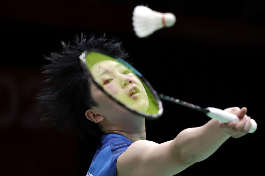 Japanese badminton player Akane Yamaguchi in an Aichi-Nagoya Asian Games women's singles semifinal at Ichinomiya City Municipal Gymnasium