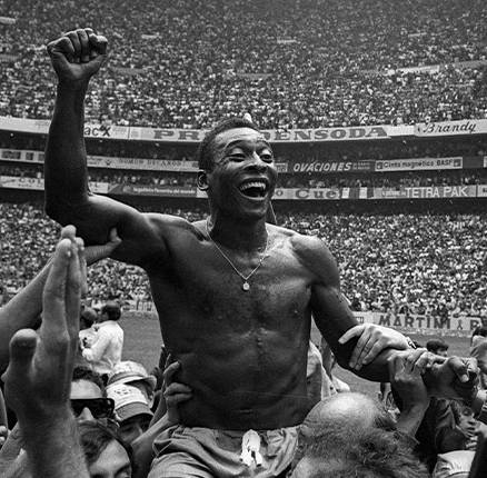 21.06.1970. Azteca stadium, Mexico City. Pele (Brasil) celebrates with team mates and fans as his team win the world cup 1970 championships 
