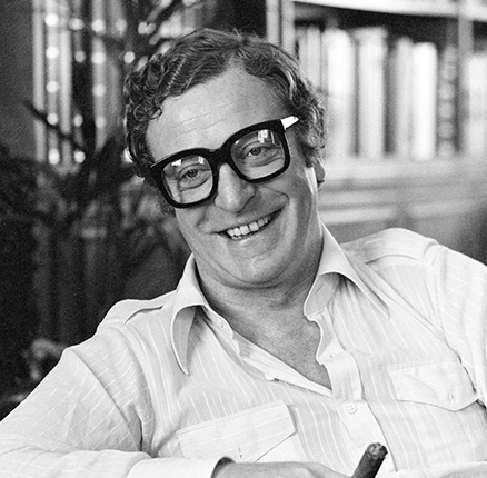 Actor Michael Caine gives an interview to a Sunday Mirror journalist. 13th August 1981