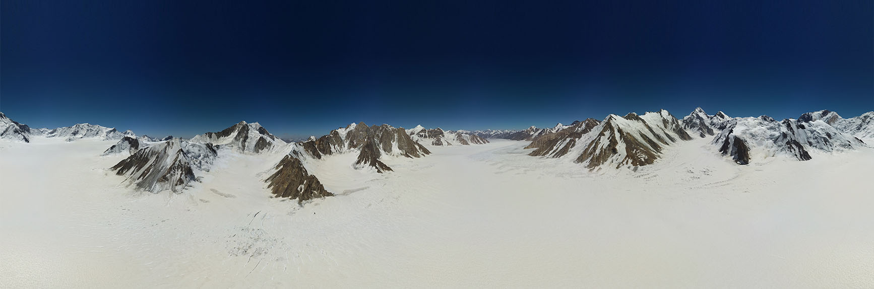  Fedchenko Glacier